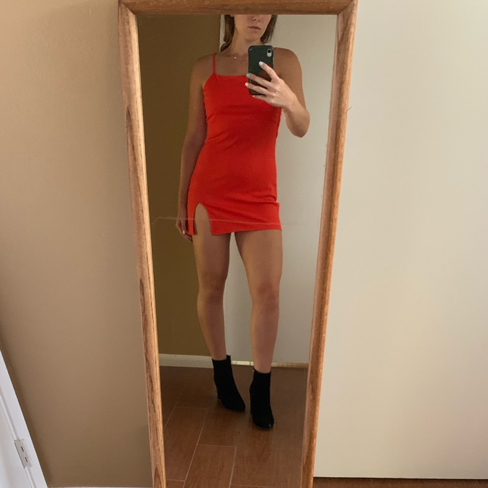Bodycon orange dress